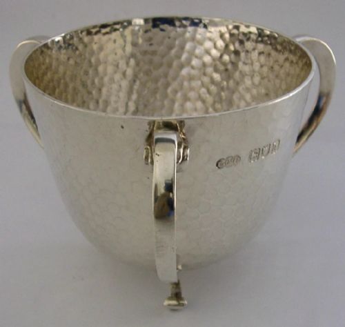 STUNNING STERING SILVER TYG CUP ARTS CRAFTS 1905 LONDON 188G PLANNISHED - ADDITIONAL PHOTO 2