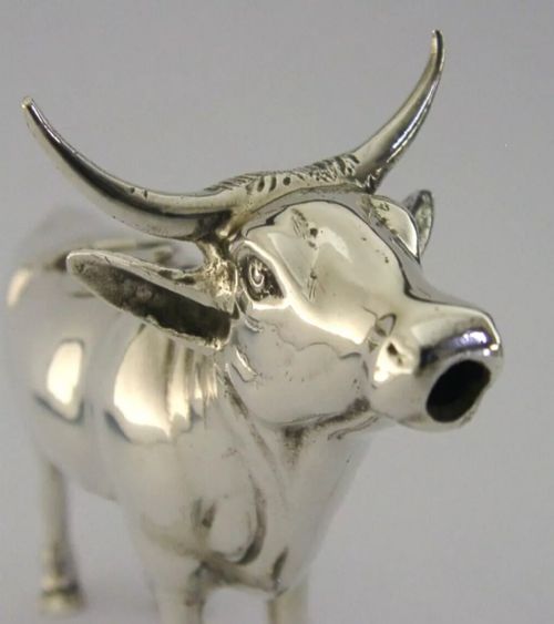 RARE ENGLISH IMPORT SOLID STERLING SILVER COW CREAMER CREAM JUG 1959 - ADDITIONAL PHOTO 2