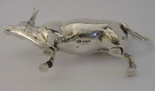 RARE ENGLISH IMPORT SOLID STERLING SILVER COW CREAMER CREAM JUG 1959 - ADDITIONAL PHOTO 8
