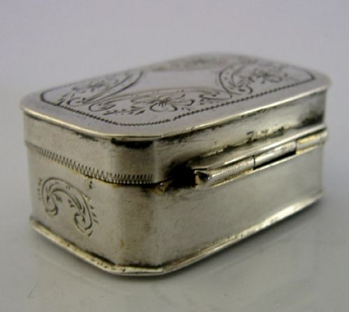 ANTIQUE 19TH CENTURY STERLING SILVER SNUFF BOX C1800 GERMAN BELGIAN - ADDITIONAL PHOTO 3