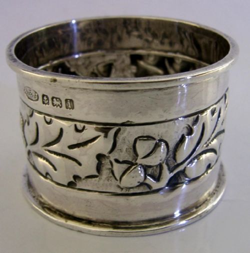rare a e jones arts crafts sterling silver oak napkin ring 1908 antique - CATEGORY: ANTIQUE SILVER - DATED EDWARDIAN