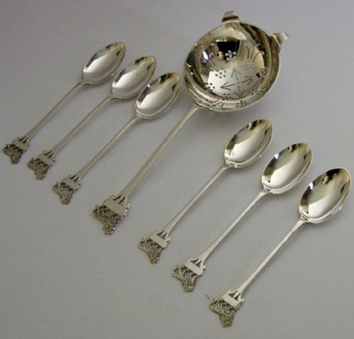 CASED SET OF SIX STERLING SILVER LION TEA SPOONS TEA STRAINER 1939 ART DECO - ADDITIONAL PHOTO 7