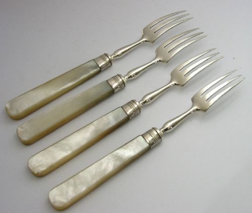SET OF FOUR ENGLISH STERLING SILVER AFTERNOON FORKS 1916 17 ANTIQUE 110G - ADDITIONAL PHOTO 2