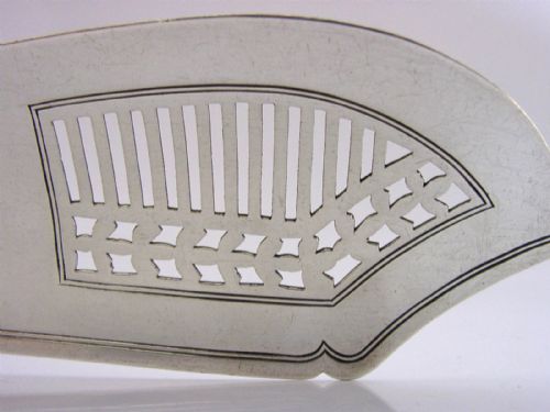 ENGLISH 124G GEORGIAN SOLID STERLING SILVER FISH SLICE SERVER 1816 ANTIQUE - ADDITIONAL PHOTO 3