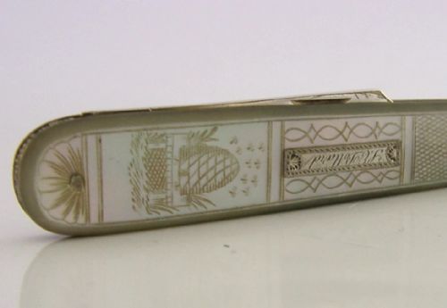 RARE STERLING SILVER BEEHIVE BEES FOLDING FORK 1827 ENGLISH ANTIQUE GEORGIAN - ADDITIONAL PHOTO 1
