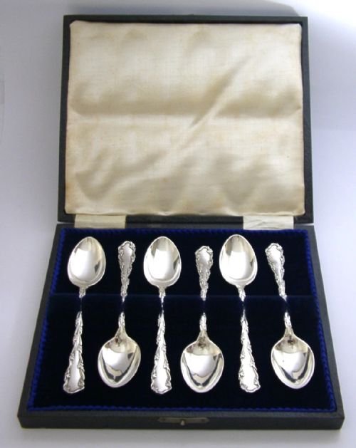 BEAUTIFUL CASED ENGLISH ANTIQUE STERLING SILVER SPOONS 1908 ART NOUVEAU 78G - ADDITIONAL PHOTO 8