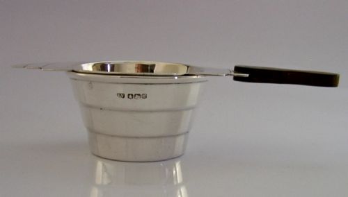 SUPERB ART DECO ENGLISH STERLING SILVER TEA STRAINER AND DRIP BOWL STAND 1936 - ADDITIONAL PHOTO 8