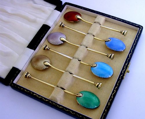 six mint english sterling silver gilt enamelled spoons 1965 cased art deco style - CATEGORY: ANTIQUE SILVER - DATED 1960