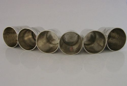 SIX SOLID SILVER 150G SHOT SCHNAPPS TOT CUPS C1940 BARWARE ROSES - ADDITIONAL PHOTO 7