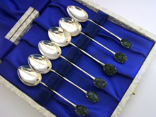 SIX CHINESE EXPORT SOLID SILVER JADE SPOONS C1940 BOXED 42G - ADDITIONAL PHOTO 3