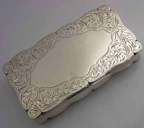 SUPERB LARGE 102G ENGLISH EDWARDIAN STERLING SILVER SNUFF BOX 1902 ANTIQUE - ADDITIONAL PHOTO 2