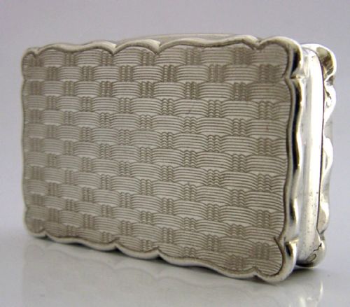 SUPERB ENGLISH STERLING SILVER SNUFF BOX 1919 CHESTER ANTIQUE - ADDITIONAL PHOTO 5