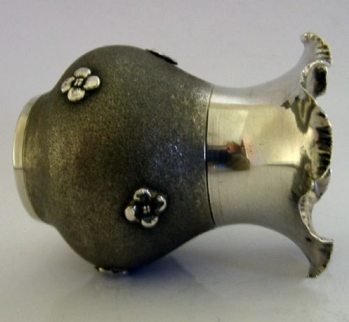 PRETTY ITALIAN 800 SOLID SILVER VASE C1950 ITALY 56G - ADDITIONAL PHOTO 6