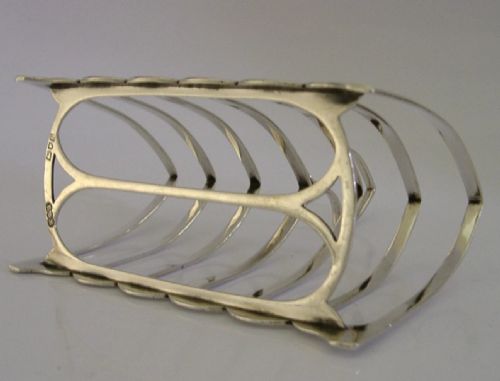 ENGLISH GOTHIC SOLID STERLING SILVER SIX SLICE TOAST RACK 1912 ANTIQUE 108G - ADDITIONAL PHOTO 5