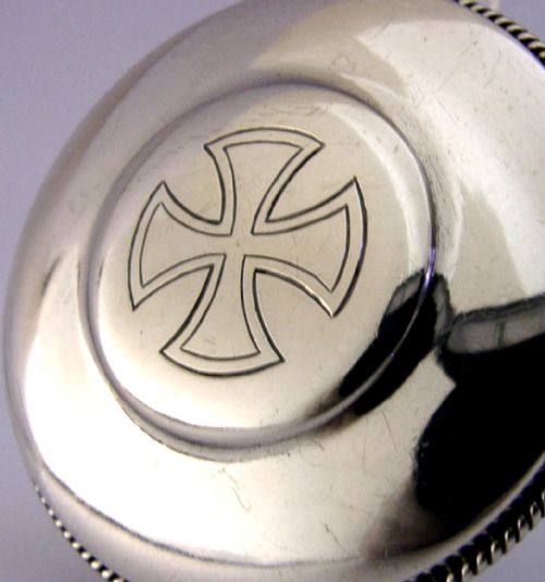 LARGE ENGLISH STERLING SILVER PYX PRIESTS WAFER BOX 1962 RELIGIOUS 64G - ADDITIONAL PHOTO 1