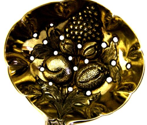 SUPERB GEORGIAN ENGLISH STERLING SILVER SUGAR SIFTER SPOON 1818 ANTIQUE - ADDITIONAL PHOTO 1