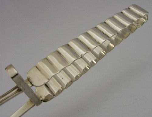 RARE ENGLISH VICTORIAN STERLING SILVER CHOP SERVING TONGS 1846 ANTIQUE 114G - ADDITIONAL PHOTO 6