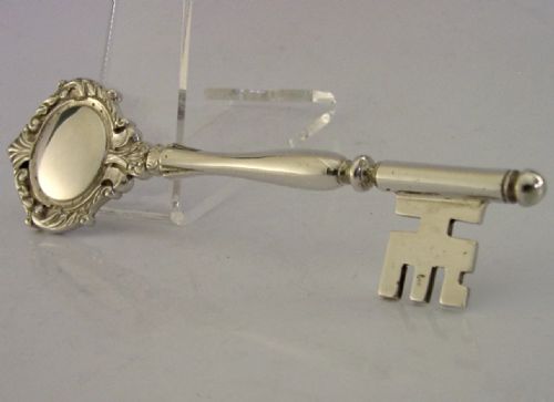 HEAVY 58G SUPERB ENGLISH SOLID STERLING SILVER BLANK PRESENTATION KEY 1964 - ADDITIONAL PHOTO 4