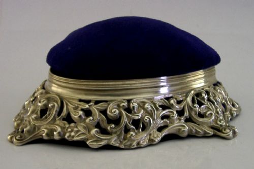 LOVE HEART VICTORIAN STERLING SILVER JEWELLERY PIN CUSHION BOX 1895 ANTIQUE - ADDITIONAL PHOTO 4