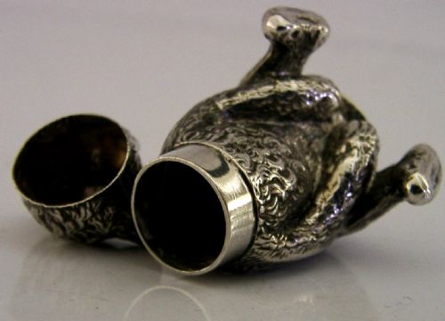 RARE ENGLISH EDWARDIAN STERLING SILVER TEDDY BEAR ANIMAL PEPPER POT 1909 ANTIQUE - ADDITIONAL PHOTO 3