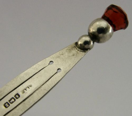 PRETTY ENGLISH SOLID STERLING SILVER BOOKMARK 1924 ANTIQUE - ADDITIONAL PHOTO 1