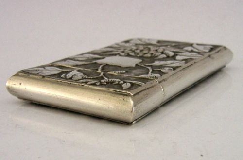 STUNNING CHINESE EXPORT SILVER CARD CASE C1890 ANTIQUE BIRD CHRYSANTHEMUM - ADDITIONAL PHOTO 6