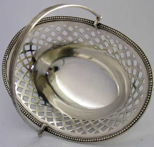 QUALITY ENGLISH STERLING SILVER SWING HANDLED BASKET BOWL 1917 ANTIQUE 112G - ADDITIONAL PHOTO 8
