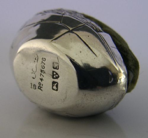 SAMPSON MORDAN STERLING SILVER CHICK PIN CUSHION SEWING NEEDLEWORK BIRD 1906 - ADDITIONAL PHOTO 6