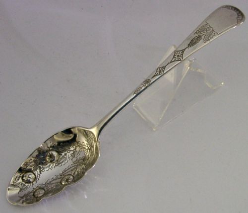GEORGIAN ENGLISH SOLID STERLING SILVER BERRY SERVING SPOON 1776 ANTIQUE - ADDITIONAL PHOTO 2