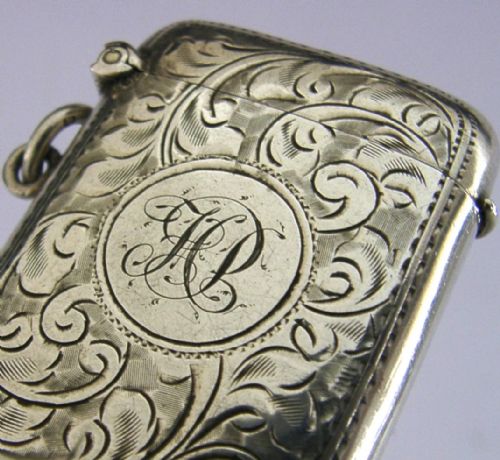 ENGLISH SOLID STERLING SILVER VESTA MATCH CASE 1911 ANTIQUE 26G - ADDITIONAL PHOTO 1