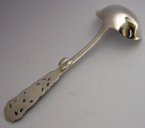 NORWEGIAN 830S SILVER HOOKED BACK SAUCE LADLE C1930 ANTIQUE VALDRES PATTERN 52G - ADDITIONAL PHOTO 3