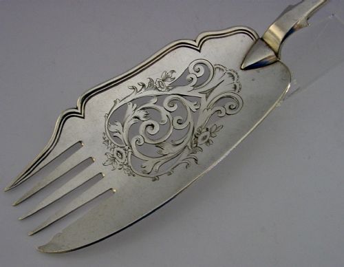BEAUTIFUL VICTORIAN SILVER PLATED LOVE HEART SERVING FORK SLICE 1847 ANTIQUE - ADDITIONAL PHOTO 2