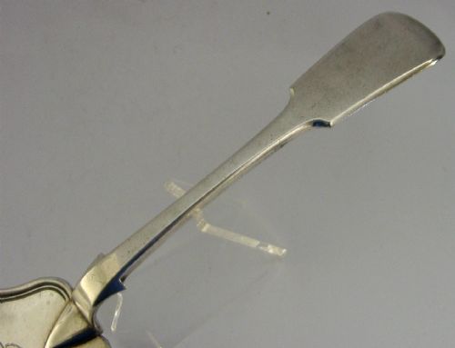 BEAUTIFUL VICTORIAN SILVER PLATED LOVE HEART SERVING FORK SLICE 1847 ANTIQUE - ADDITIONAL PHOTO 5