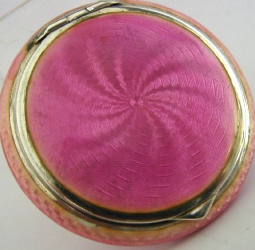 BEAUTIFUL ENGLISH SOLID STERLING SILVER PINK ENAMEL COMPACT BOX 1907 ANTIQUE - ADDITIONAL PHOTO 2