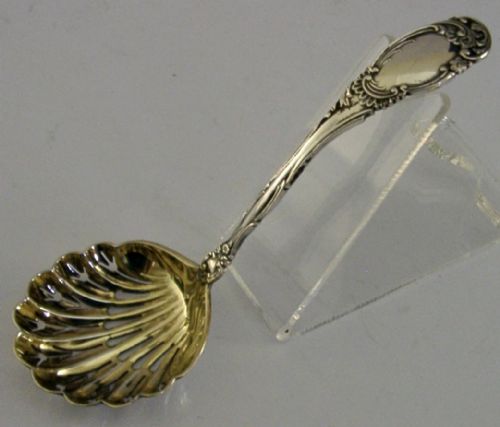 PRETTY ENGLISH ANTIQUE STERLING SILVER SUGAR SIFTER SPOON 1900 VICTORIAN - ADDITIONAL PHOTO 3