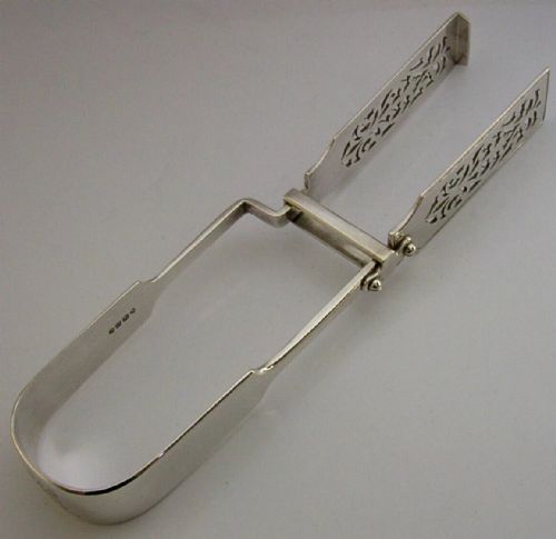 ROBBINS ROBYNS FAMILY CRESTED SERVING TONGS VICTORIAN ANTIQUE 1875 177G - ADDITIONAL PHOTO 7