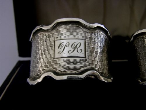 HEAVY 64G ENGLISH BOXED STERLING SILVER NAPKIN RINGS 1921 MINT ENGRAVED DR PR - ADDITIONAL PHOTO 2