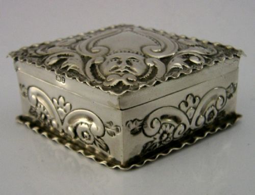 BEAUTIFUL VICTORIAN SOLID STERLING SILVER DIAMOND SHAPE BOX 1891 ANTIQUE - ADDITIONAL PHOTO 5