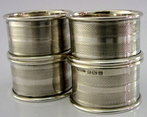 FOUR ENGLISH SOLID STERLING SILVER ENGINE TURNED NAPKIN RINGS 1921 ART DECO - ADDITIONAL PHOTO 2