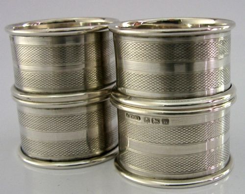 FOUR ENGLISH SOLID STERLING SILVER ENGINE TURNED NAPKIN RINGS 1921 ART DECO - ADDITIONAL PHOTO 5