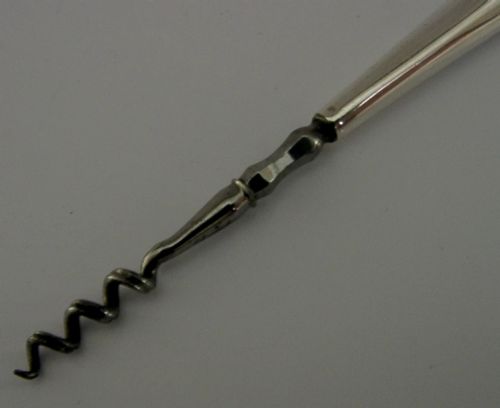 ENGLISH EDWARDIAN SOLID STERLING SILVER BARON ENGRAVED CORKSCREW 1901 ANTIQUE - ADDITIONAL PHOTO 2