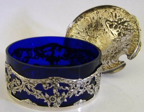 BEAUTIFUL GERMAN SOLID SILVER BLUE GLASS LINED DISH C1900 ANTIQUE 248G CHERUBS - ADDITIONAL PHOTO 5