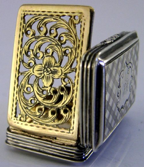 SUPERB NATHANIEL MILLS ENGLISH VICTORIAN STERLING SILVER VINAIGRETTE BOX 1843