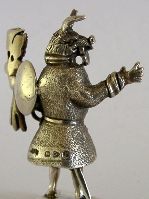 RARE 68G ENGLISH SOLID CAST STERLING SILVER TRUSTY SERVANT FIGURE 1898 ANTIQUE - ADDITIONAL PHOTO 6