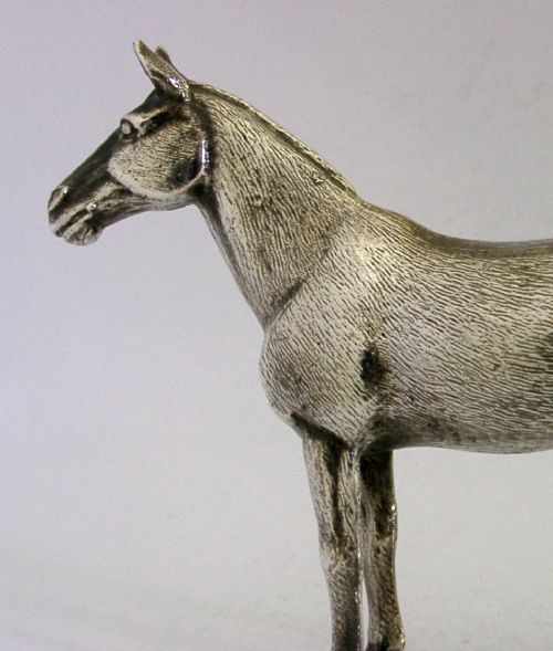 GOOD SIZED ENGLISH SILVER PLATED HORSE DESK FIGURE C1950S HUNTING RIDING RACING - ADDITIONAL PHOTO 1
