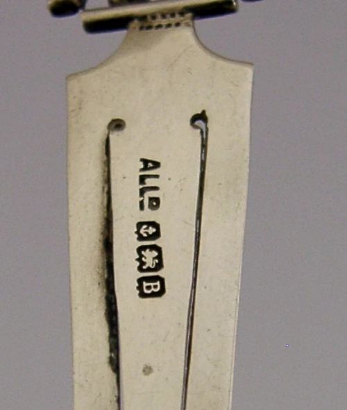 RARE ENGLISH SOLID STERLING SILVER ELEPHANT BOOKMARK 1926 ANTIQUE - ADDITIONAL PHOTO 4
