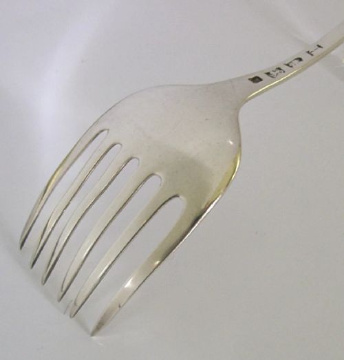 RARE HUGE 11 INCH ENGLISH GEORGIAN STERLING SILVER SERVING FORK 1776 ANTIQUE - ADDITIONAL PHOTO 5