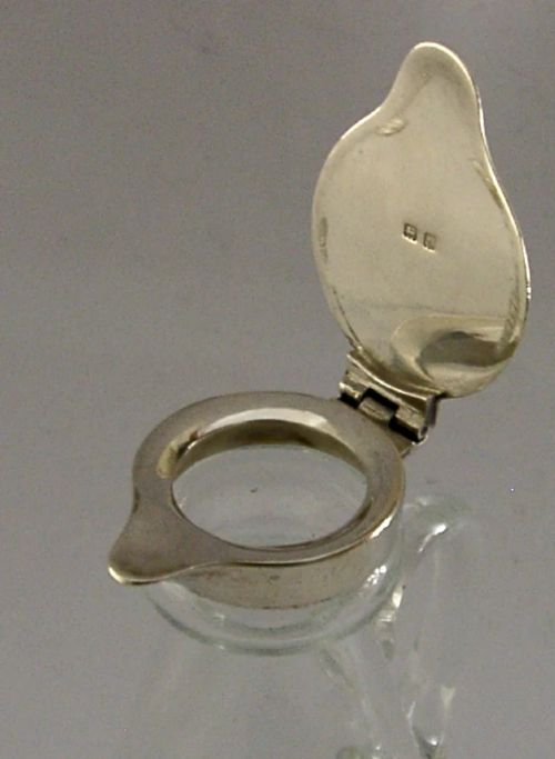 SUPERB ENGLISH STERLING SILVER TOPPED WHISKY NOGGIN MINI DECANTER 1918 BARWARE - ADDITIONAL PHOTO 3