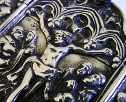 RARE 194G GERMAN HANAU SOLID SILVER TRAVEL CRUCIFIXION TRIPTYCH C1890 RELIGIOUS - ADDITIONAL PHOTO 4