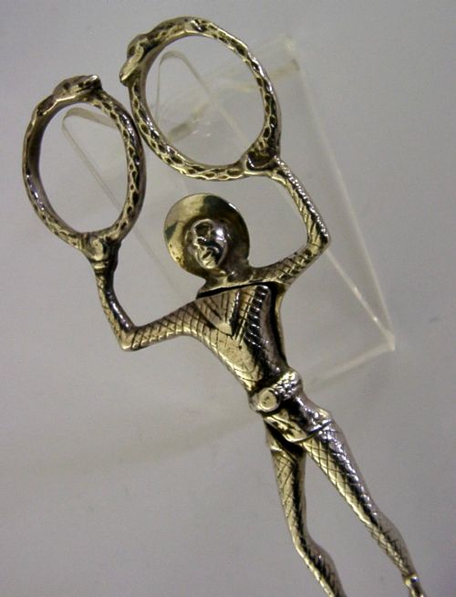 CHESTER STERLING SILVER HARLEQUIN JESTER SUGAR TONGS NIPS CHESTER 1902 - ADDITIONAL PHOTO 3